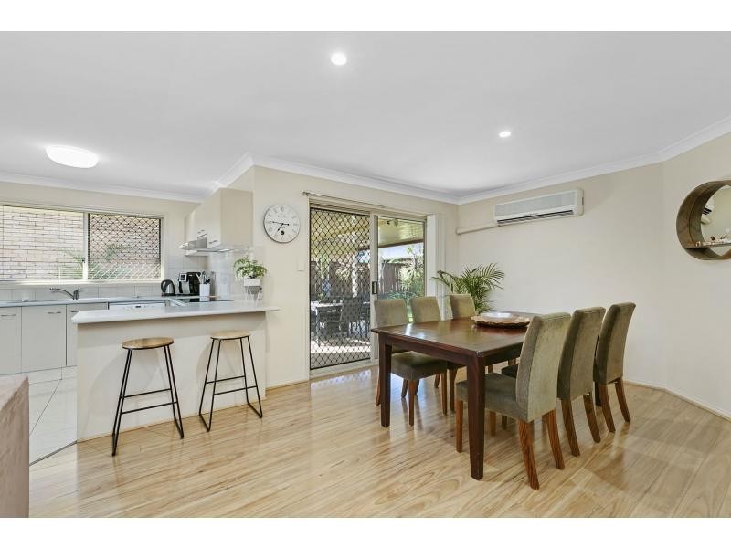 5 Magpie Court, Burleigh Waters QLD 4220