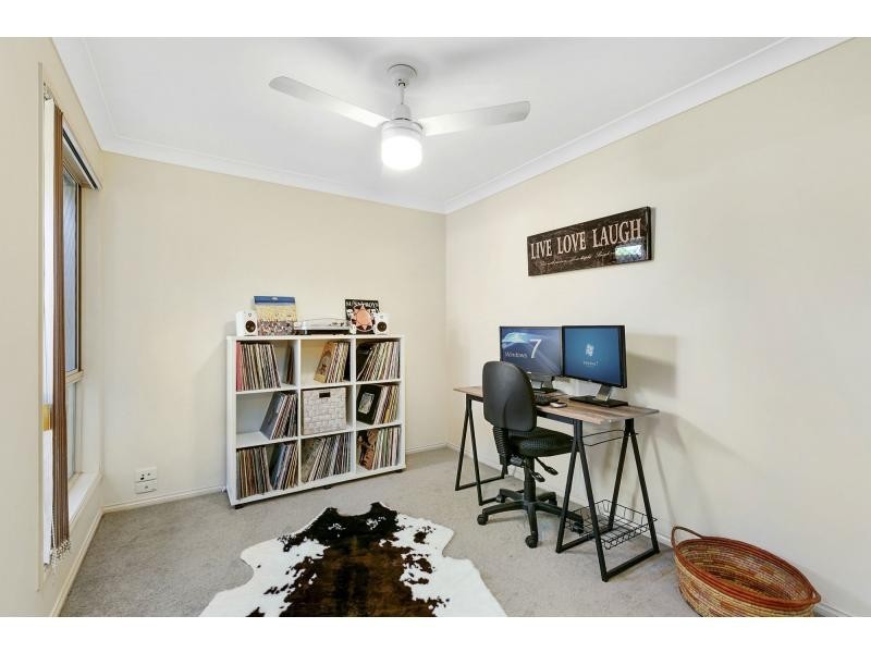 5 Magpie Court, Burleigh Waters QLD 4220