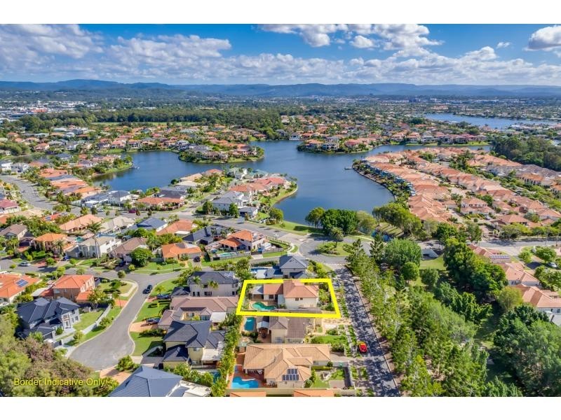 197 Dunlin Drive, Burleigh Waters QLD 4220