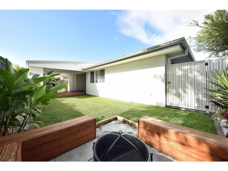 7 Avocet Avenue, Burleigh Waters QLD 4220