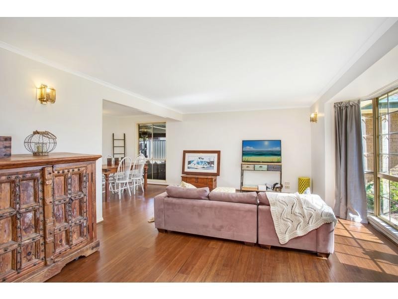 12 Myna Way, Burleigh Waters QLD 4220