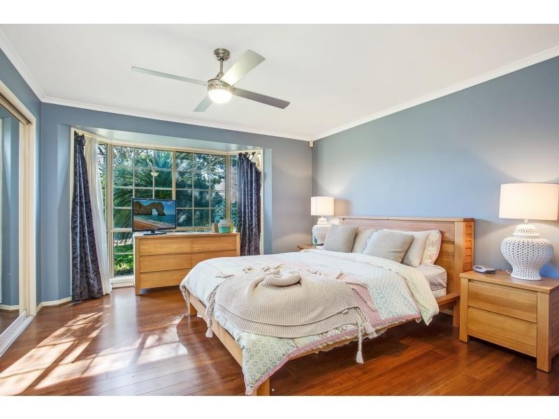 12 Myna Way, Burleigh Waters QLD 4220