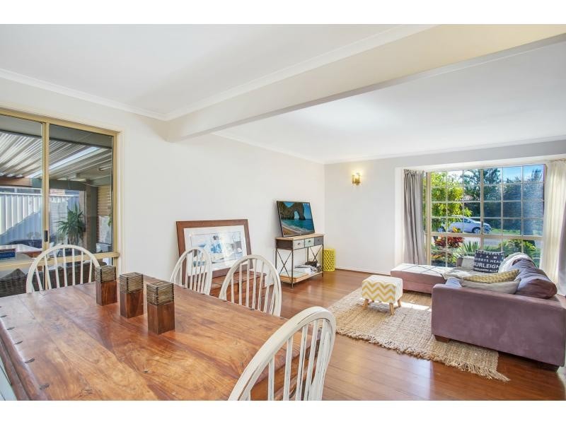 12 Myna Way, Burleigh Waters QLD 4220