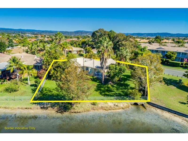 14 Harrier Drive, Burleigh Waters QLD 4220