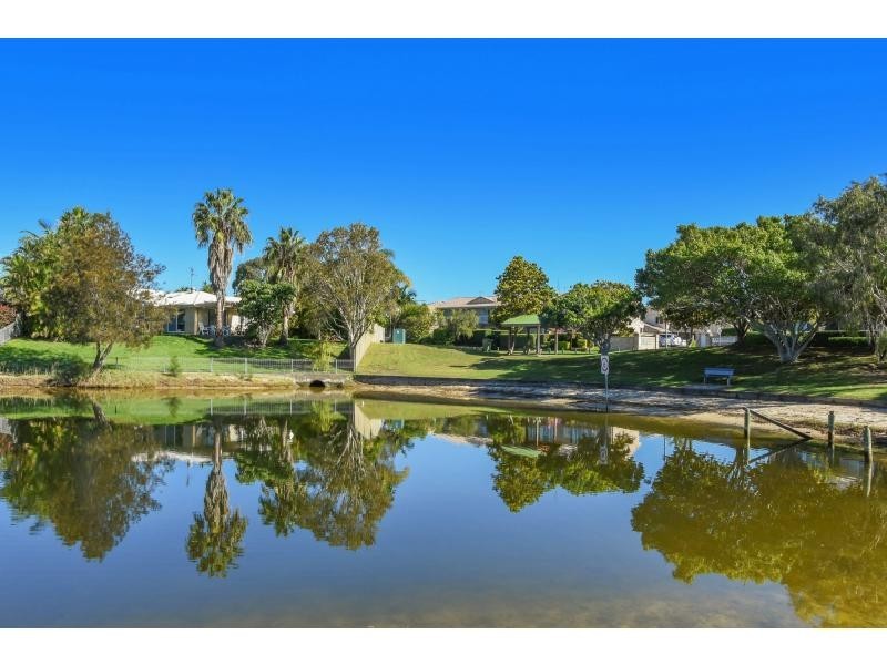 14 Harrier Drive, Burleigh Waters QLD 4220
