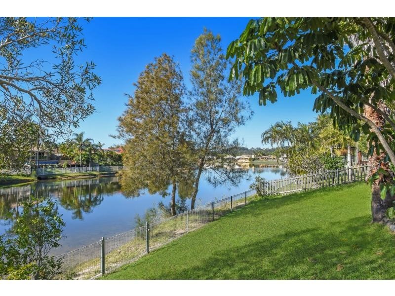 14 Harrier Drive, Burleigh Waters QLD 4220