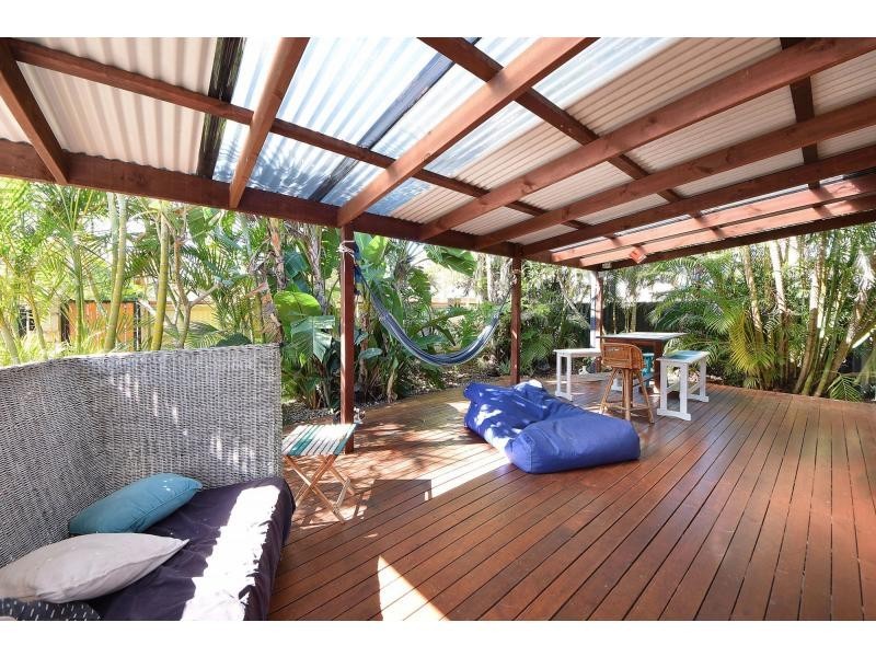 10 Lemana Lane, Burleigh Heads QLD 4220