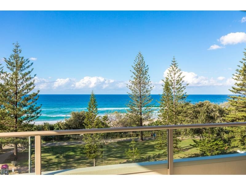 13/82-84 The Esplanade, Burleigh Heads QLD 4220