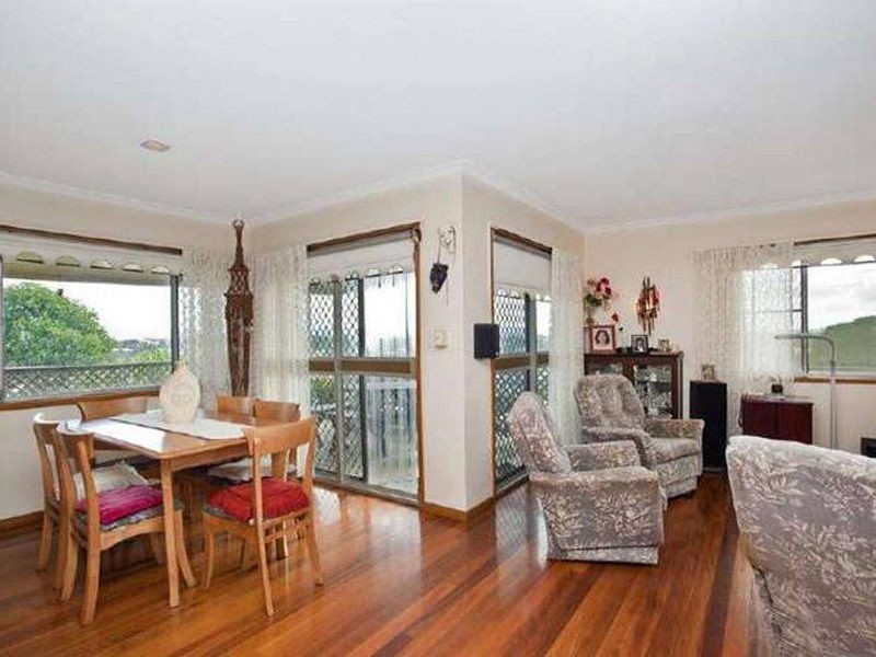 26 Brakes Crescent, Miami QLD 4220