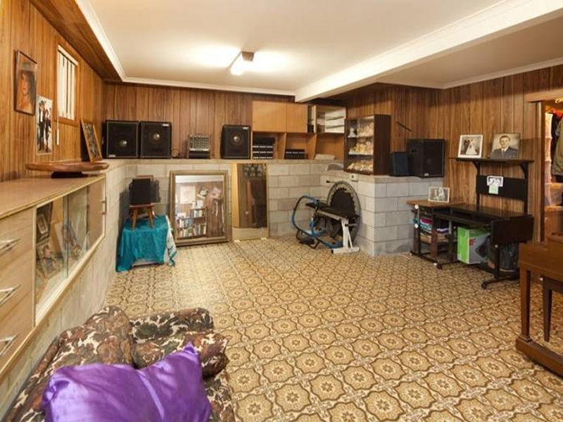 26 Brakes Crescent, Miami QLD 4220