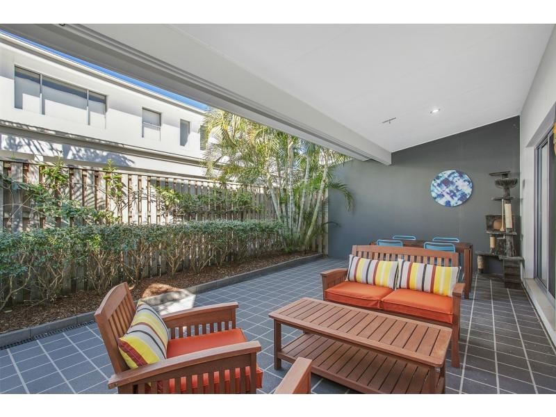 40 Barcelona Way, Burleigh Waters QLD 4220