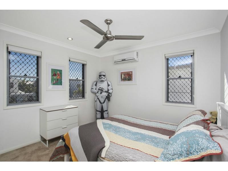 40 Barcelona Way, Burleigh Waters QLD 4220