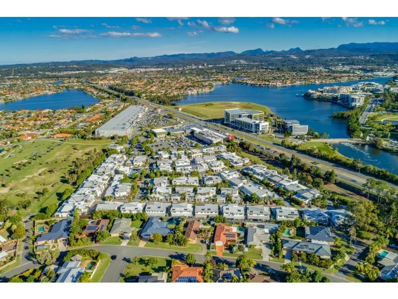 40 Barcelona Way, Burleigh Waters QLD 4220