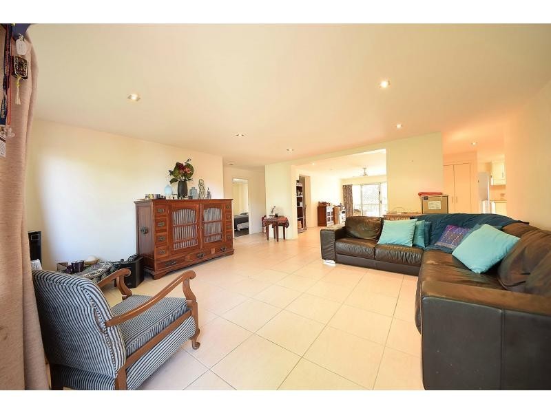 26 Bluejay Street, Burleigh Waters QLD 4220