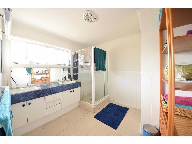 26 Bluejay Street, Burleigh Waters QLD 4220