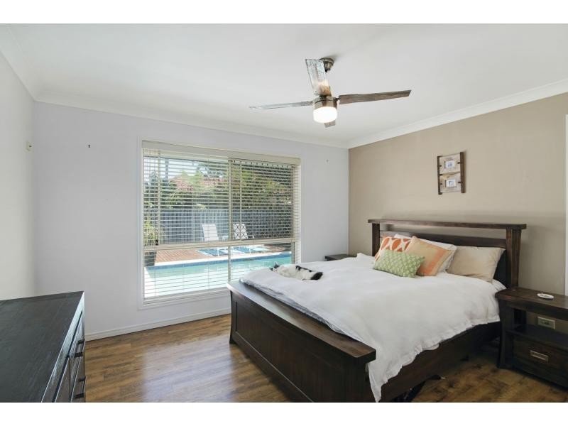 85 Honeyeater Drive, Burleigh Waters QLD 4220
