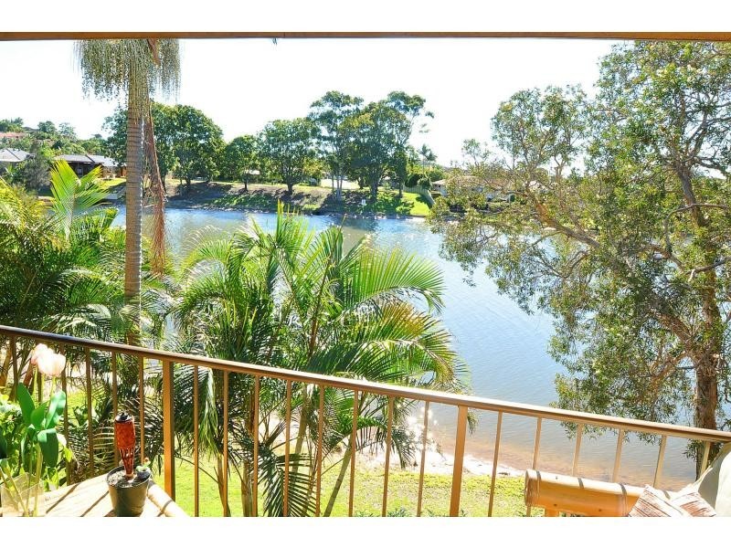 69/20-24 Barbet Place, Burleigh Waters QLD 4220