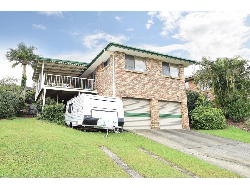 24 Kalmia Court, Elanora QLD 4221