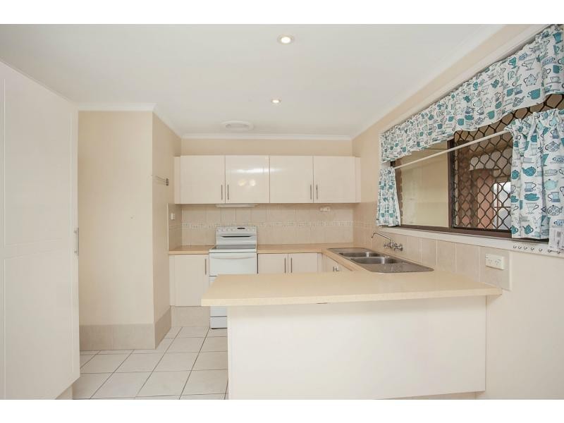 122/170 Bardon Avenue, Burleigh Waters QLD 4220