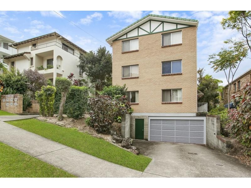 1/9 Ewart Street, Burleigh Heads QLD 4220