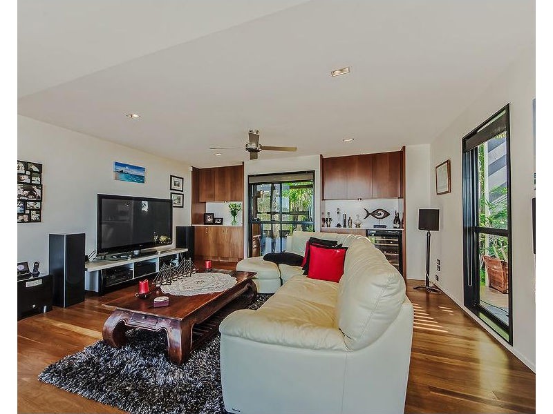 88 Simpsons Road, Currumbin Waters QLD 4223