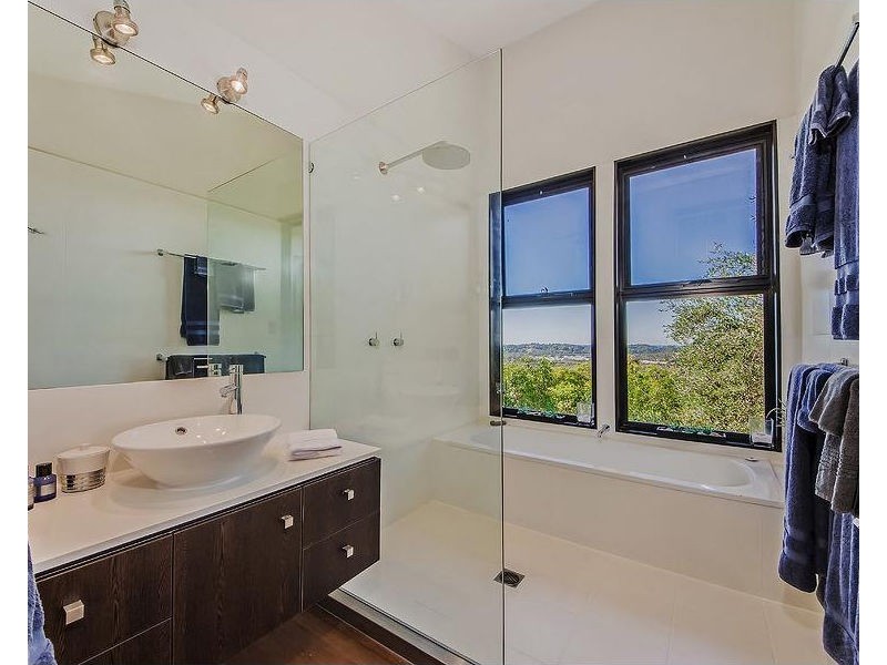 88 Simpsons Road, Currumbin Waters QLD 4223