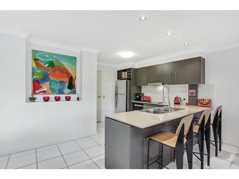 10/18 Carina Peak Drive, Varsity Lakes QLD 4227