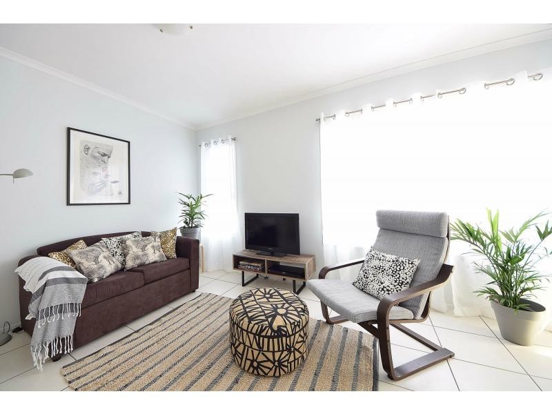 9/2104 Gold Coast Highway, Miami QLD 4220