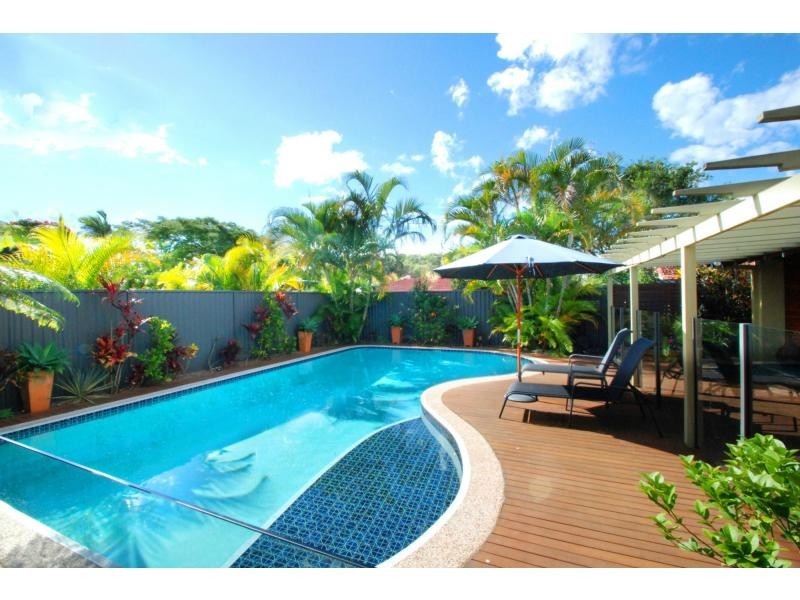 69 Jabiru Avenue, Burleigh Waters QLD 4220