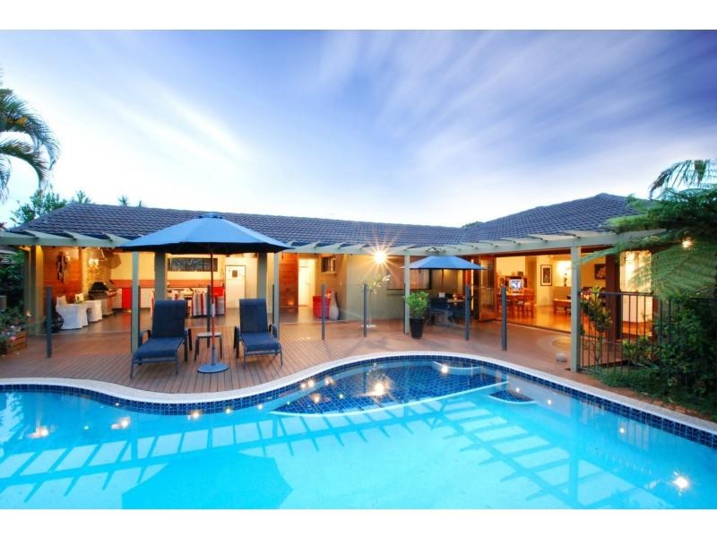 69 Jabiru Avenue, Burleigh Waters QLD 4220