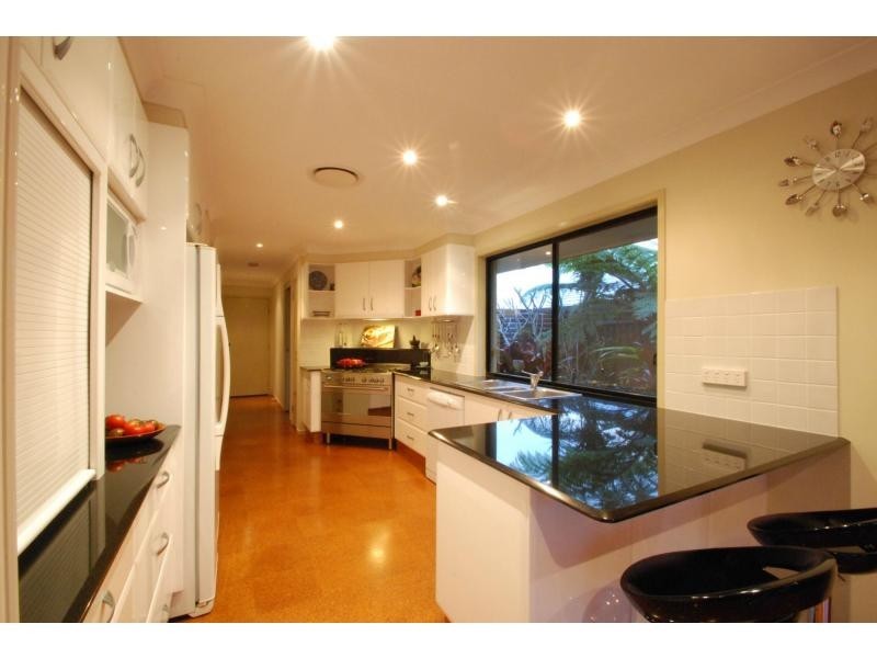 69 Jabiru Avenue, Burleigh Waters QLD 4220