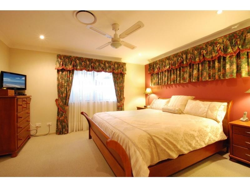 69 Jabiru Avenue, Burleigh Waters QLD 4220