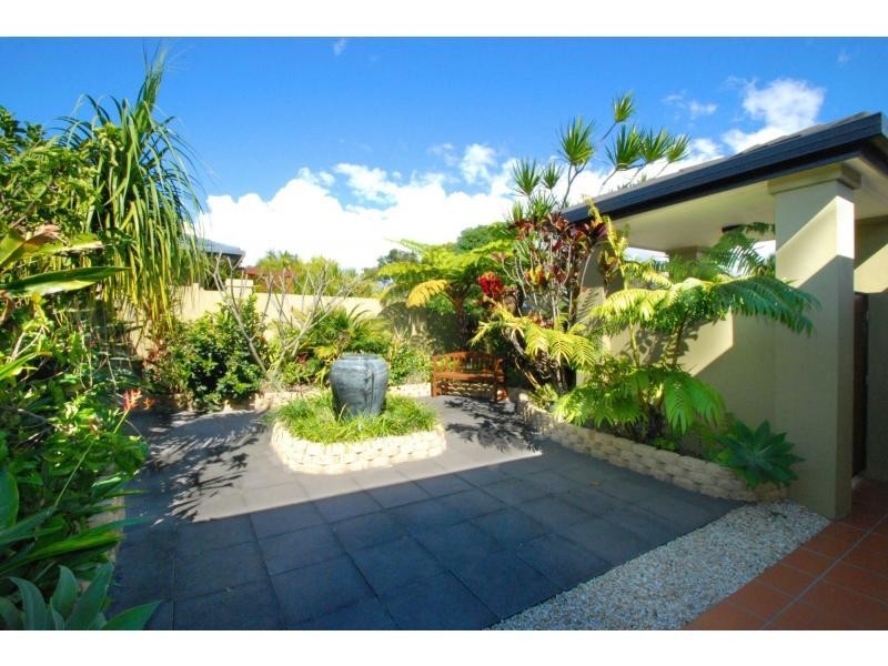 69 Jabiru Avenue, Burleigh Waters QLD 4220