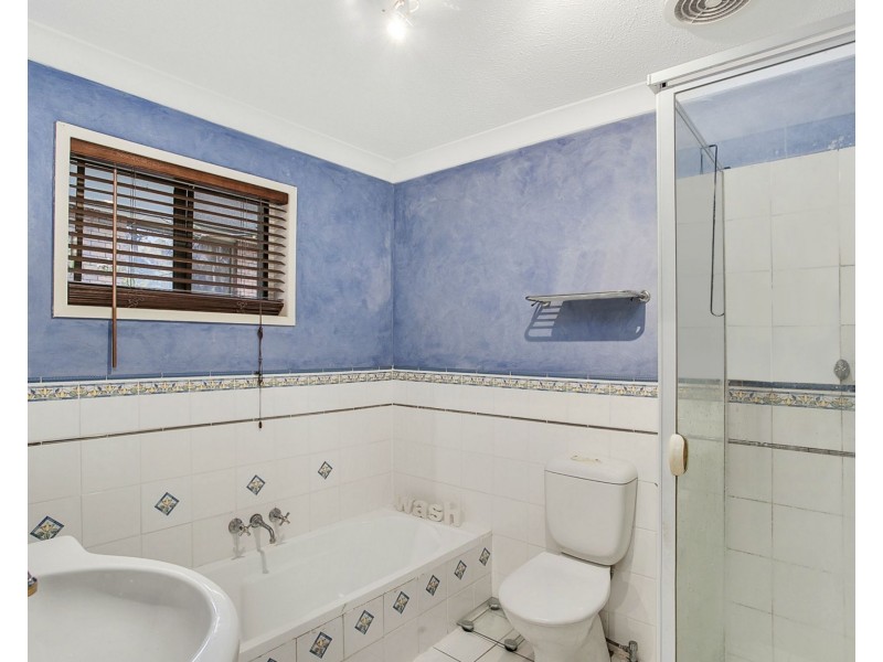 179 Ocean Parade, Burleigh Heads QLD 4220