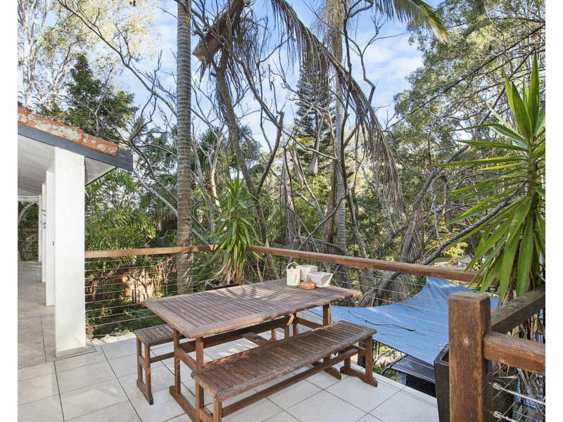 179 Ocean Parade, Burleigh Heads QLD 4220