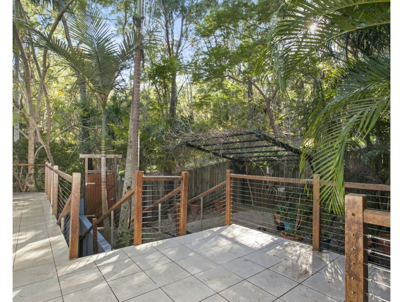 179 Ocean Parade, Burleigh Heads QLD 4220