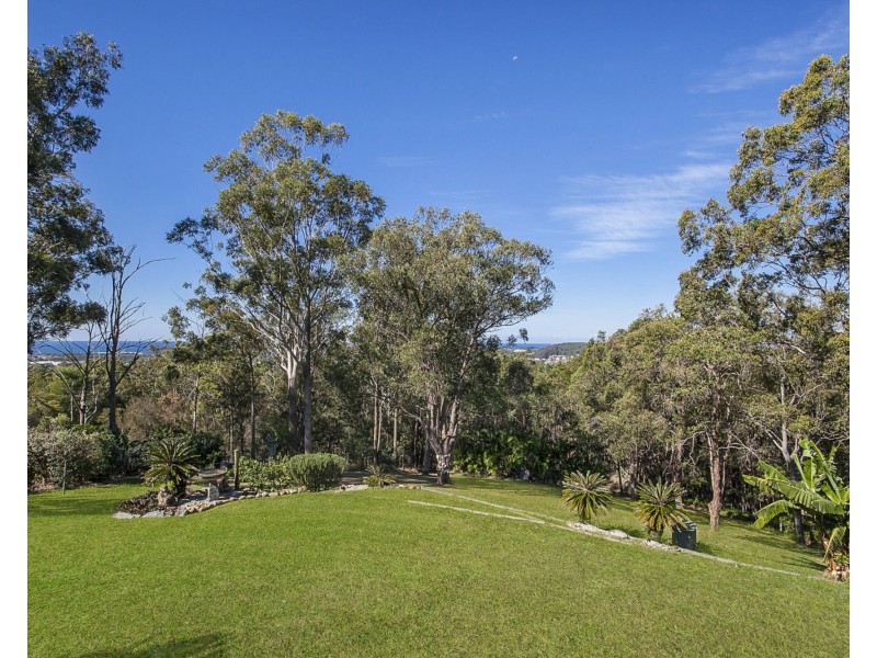 152 – 154 Simpsons Road, Currumbin Waters QLD 4223