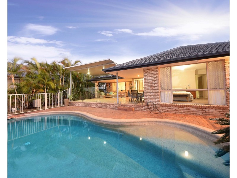 53 Wedgebill Parade, Burleigh Waters QLD 4220