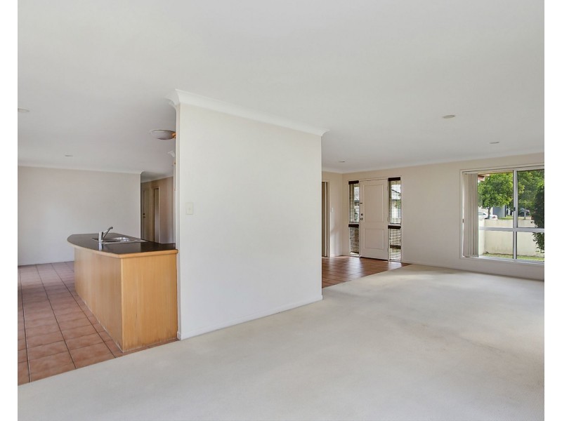 3 Casablanca Court, Burleigh Waters QLD 4220