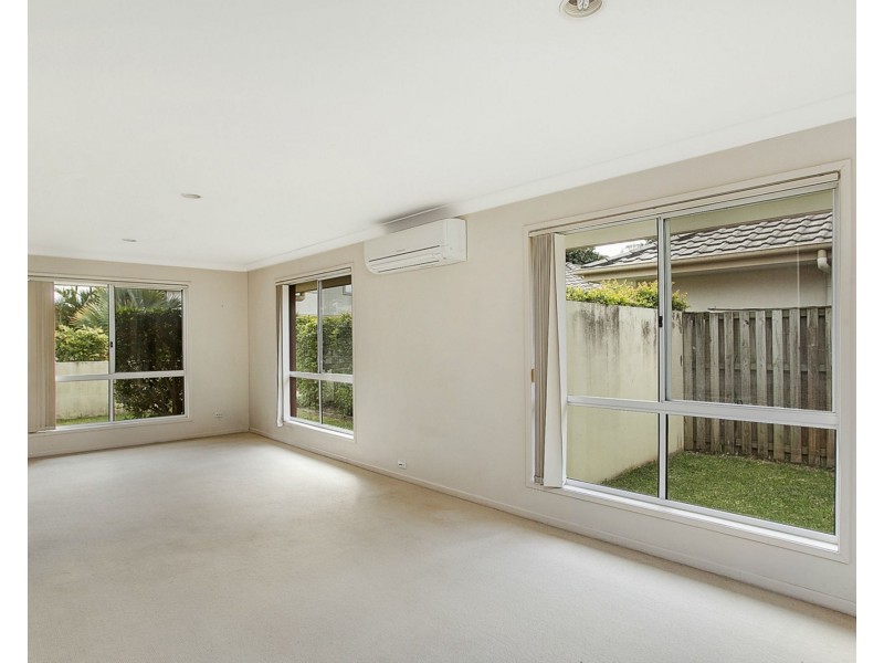 3 Casablanca Court, Burleigh Waters QLD 4220