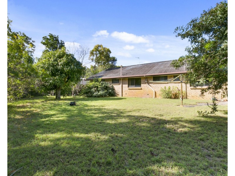 3 Anchor Court, Mermaid Waters QLD 4218