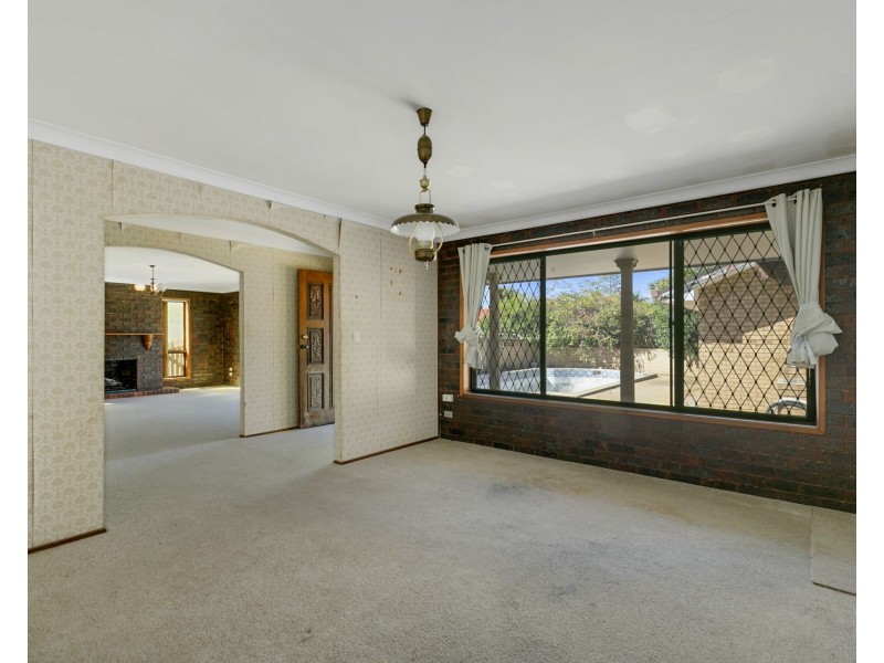 3 Anchor Court, Mermaid Waters QLD 4218