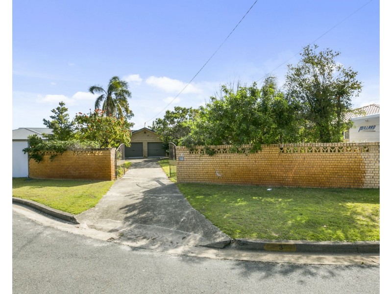3 Anchor Court, Mermaid Waters QLD 4218