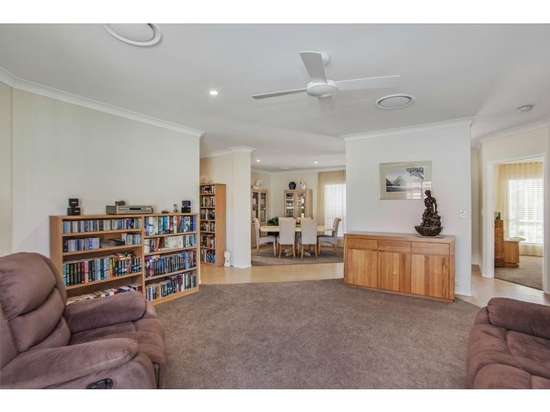 14 Lanai Drive, Burleigh Waters QLD 4220