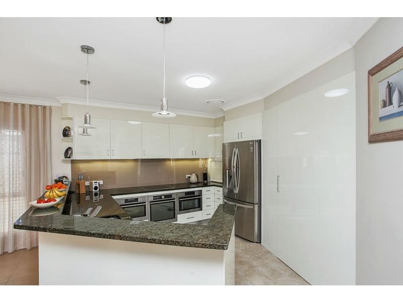 14 Lanai Drive, Burleigh Waters QLD 4220