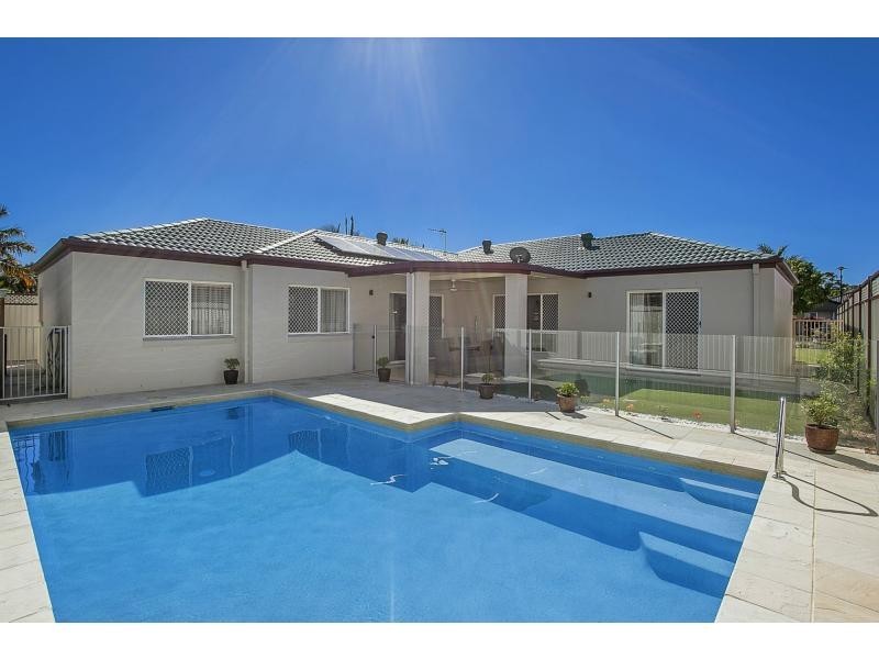 14 Lanai Drive, Burleigh Waters QLD 4220