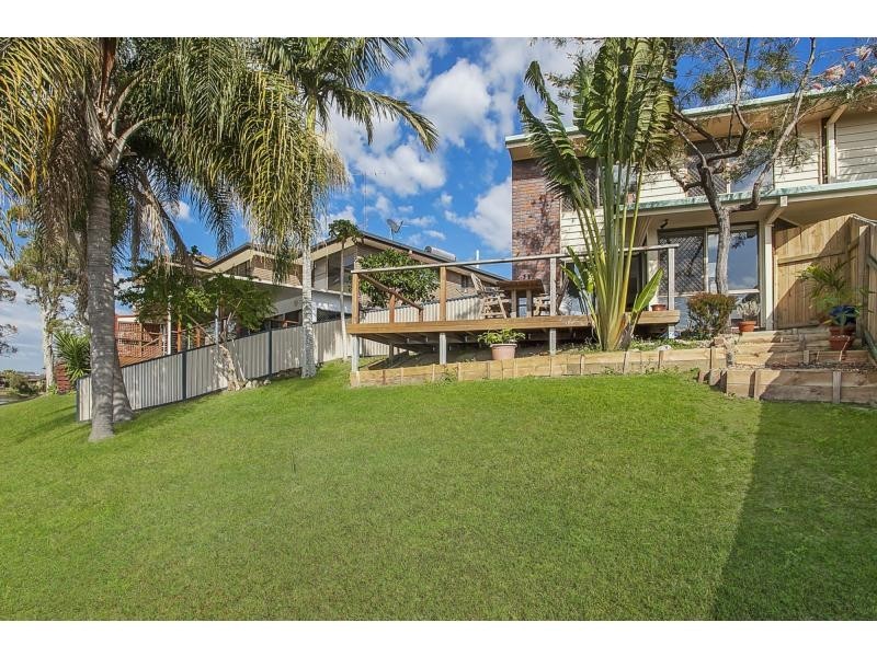 3/4 Sunbird Street, Burleigh Waters QLD 4220