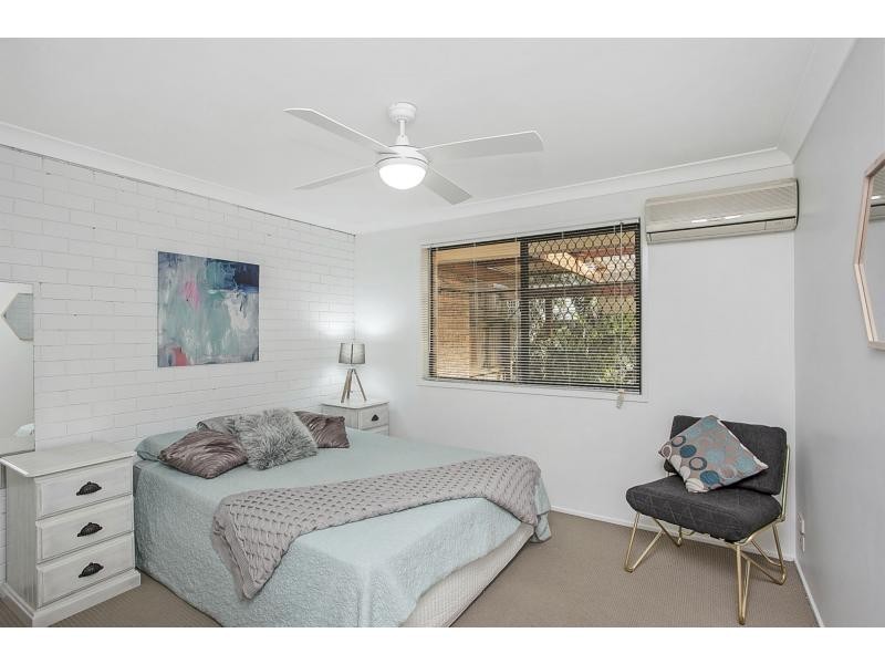 18/105 Christine Avenue, Burleigh Waters QLD 4220