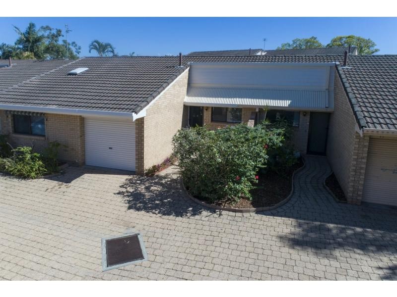 18/105 Christine Avenue, Burleigh Waters QLD 4220