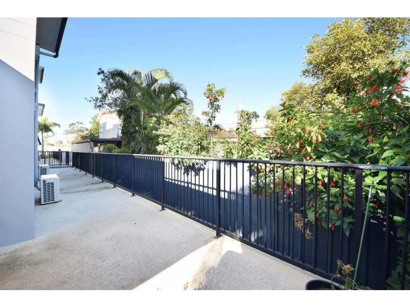 4/2104 Gold Coast Highway, Miami QLD 4220